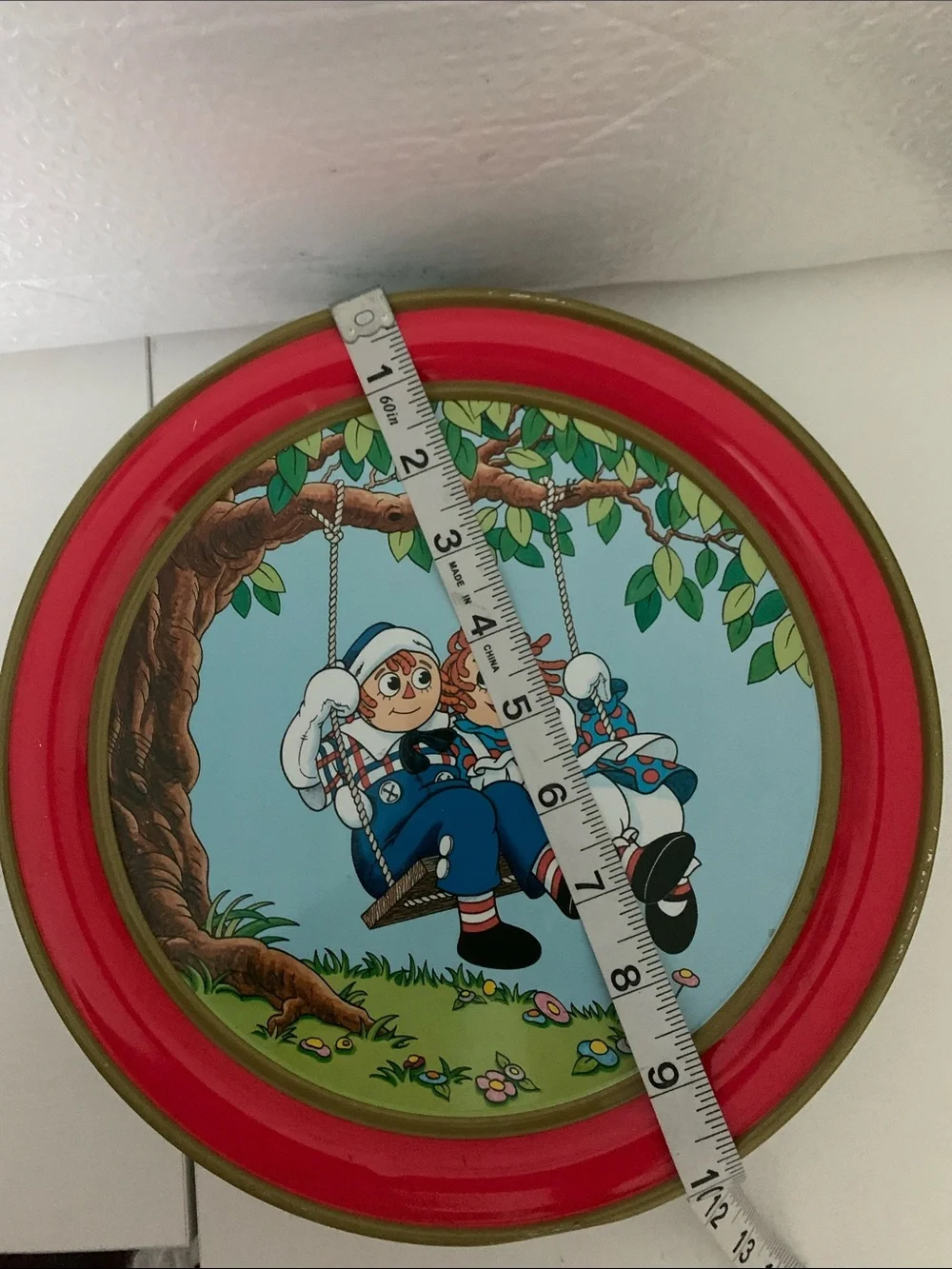 Vintage 1987 Raggedy Ann and Andy Cookie Tin